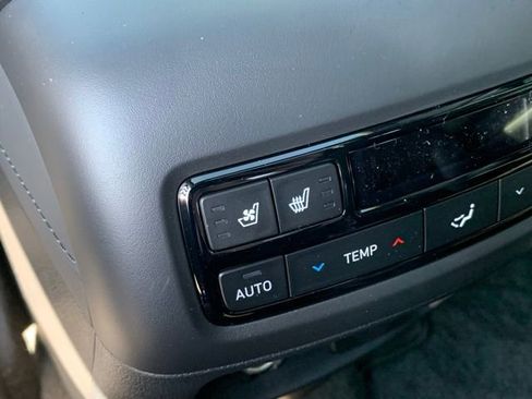 Certified 2025 Hyundai Palisade Calligraphy image 20