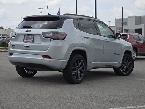 New 2025 Jeep Compass Limited w/ High Altitude Package image 18