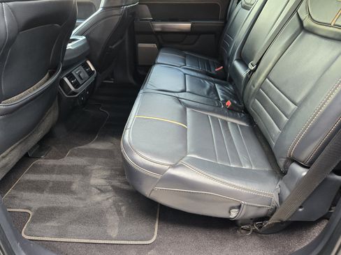 Used 2021 Ford F150 Platinum image 22