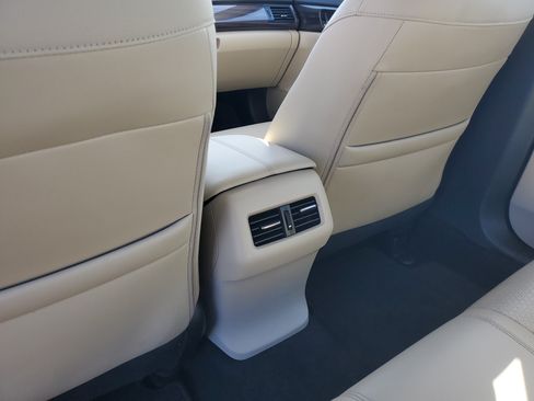Used 2017 Honda Accord EX-L image 12