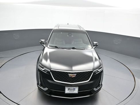 Used 2023 Cadillac XT6 Luxury image 37