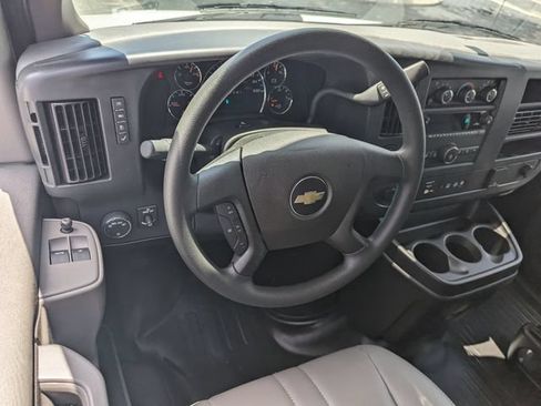 Used 2025 Chevrolet Express 2500 w/ Driver Convenience Package RWD image 7