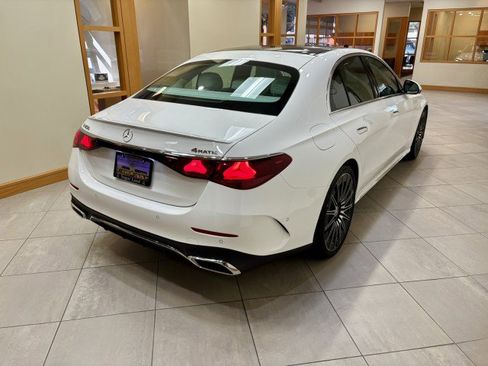 New 2026 Mercedes-Benz E 450 4MATIC Sedan image 5