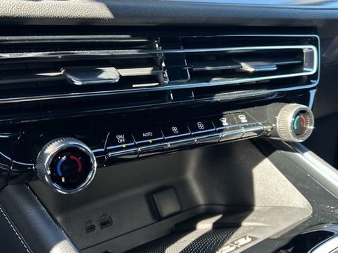 New 2026 Chevrolet Traverse LT w/ LPO, Floor Liner Package image 37