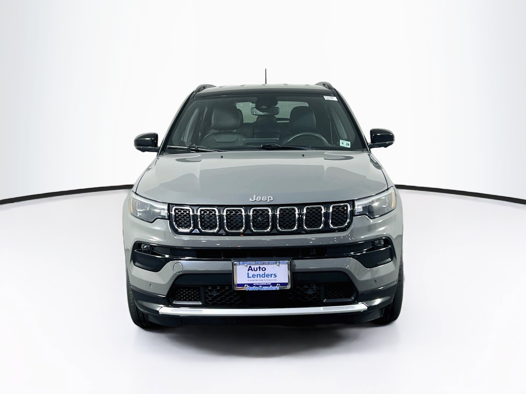 Used 2023 Jeep Compass Limited w/ Elite Group AWD/4WD image 2