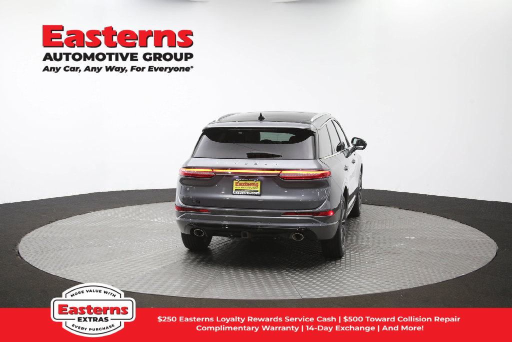 Used 2023 Lincoln Corsair Grand Touring w/ Equipment Group 301A AWD/4WD image 40