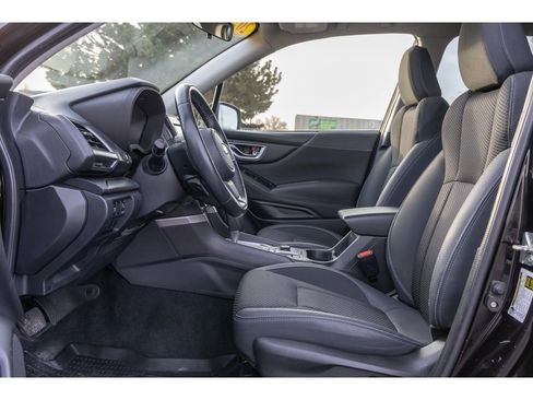 Used 2021 Subaru Forester Premium image 15