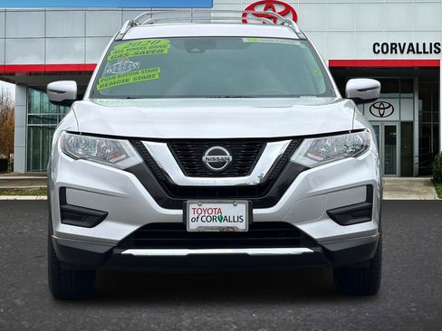 Used 2020 Nissan Rogue SV AWD/4WD image 9