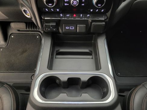 Used 2021 GMC Sierra 1500 AT4 image 34