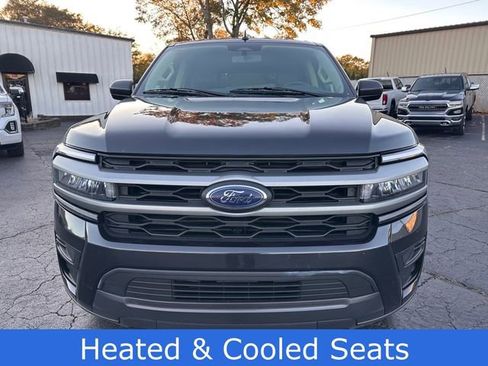 Used 2024 Ford Expedition XLT image 7