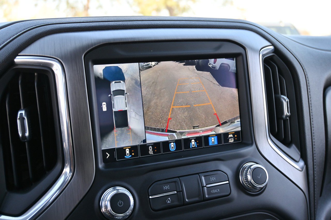 Used 2020 GMC Sierra 2500 Denali w/ Denali Ultimate Package AWD/4WD image 13