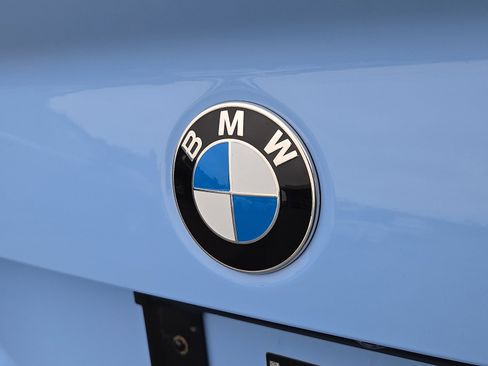 Used 2025 BMW M2 Base w/ Lighting Package image 31