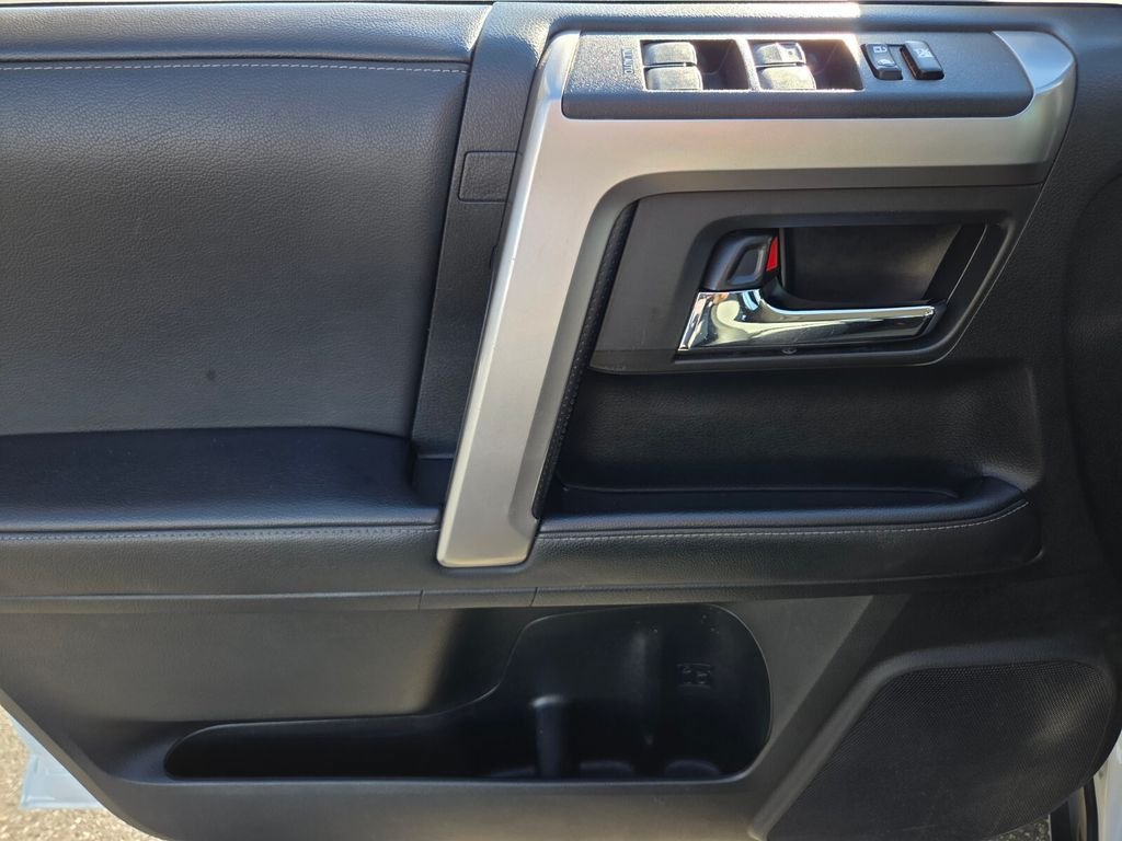 Used 2021 Toyota 4Runner SR5 RWD image 22