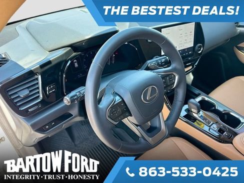 Used 2022 Lexus NX 250 FWD w/ Towing Package (2000 Lbs) image 9
