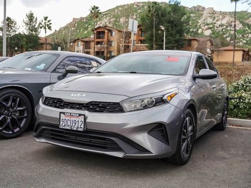 Certified 2023 Kia Forte LXS image 4