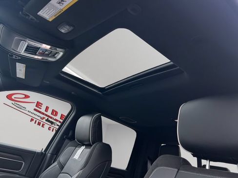 New 2026 RAM 2500 Laramie AWD/4WD image 36