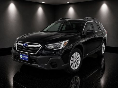 Used 2019 Subaru Outback 2.5i AWD/4WD image 1
