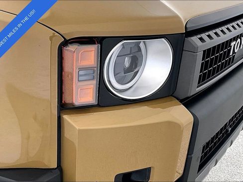 Used 2024 Toyota Land Cruiser image 39