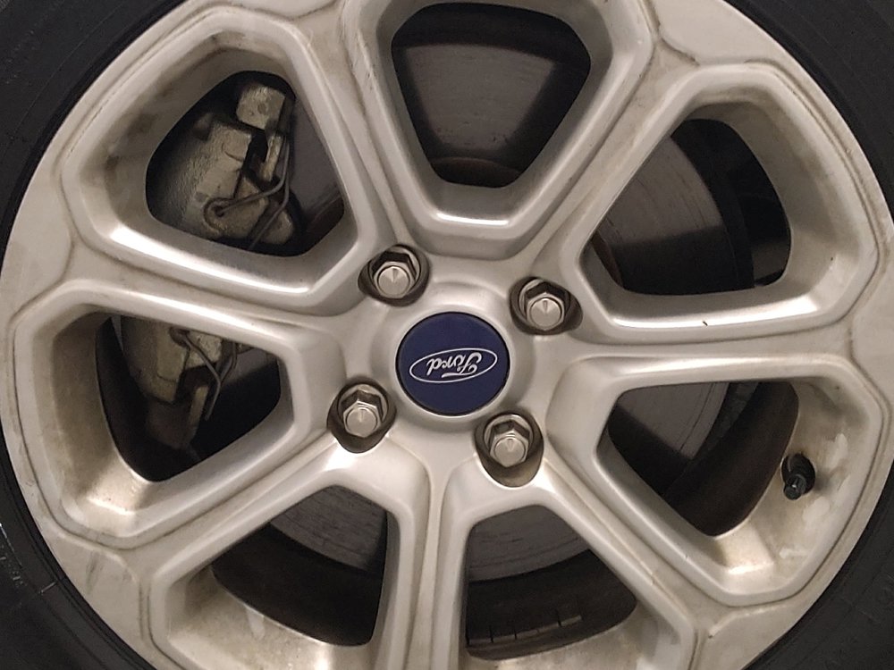 Used 2021 Ford EcoSport SE FWD image 31