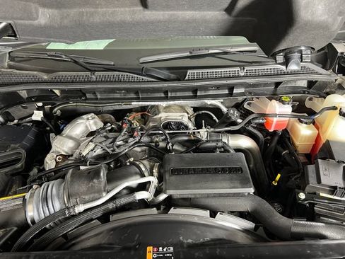 Used 2025 GMC Sierra 2500 SLT AWD/4WD image 22