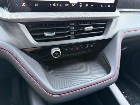New 2026 Ford Explorer ST-Line AWD/4WD image 18
