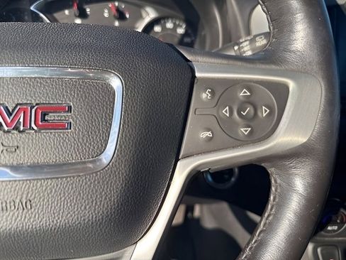 Used 2018 GMC Terrain SLT w/ Preferred Package image 21