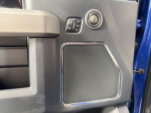 Used 2022 Ford F350 Platinum AWD/4WD image 19
