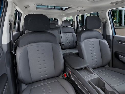 New 2026 Kia EV9 Wind image 15