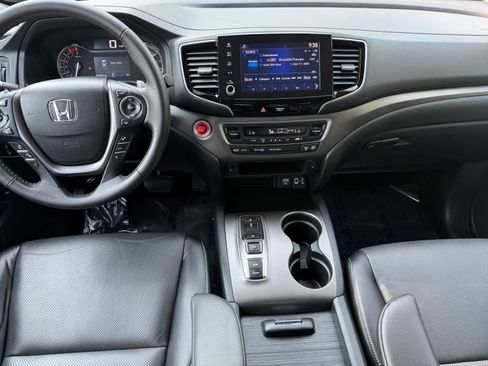 Used 2023 Honda Ridgeline RTL image 10