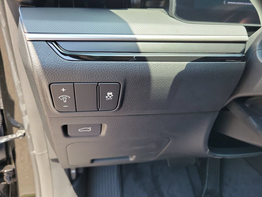 New 2026 Kia K5 LXS FWD image 26