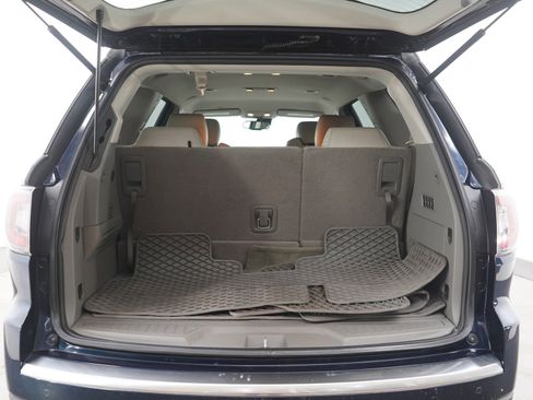 Used 2017 GMC Acadia Limited SLT image 18