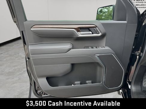 New 2026 GMC Sierra 1500 SLE w/ Preferred Package RWD image 30