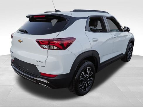 Certified 2023 Chevrolet TrailBlazer ACTIV w/ Convenience Package image 8
