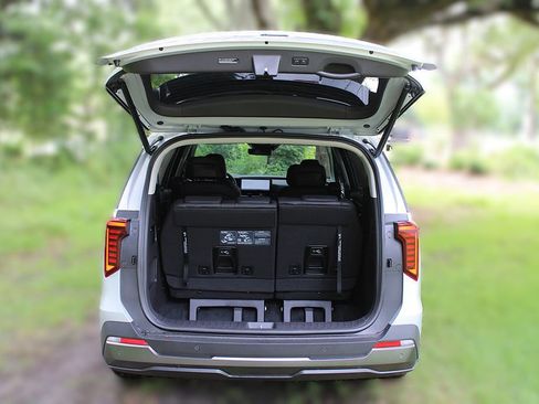 New 2026 Kia Carnival SX Prestige FWD image 12