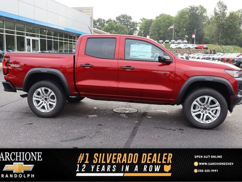 New 2026 Chevrolet Colorado Trail Boss AWD/4WD image 1
