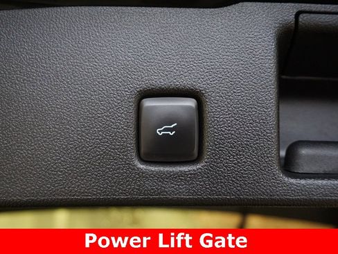 Used 2022 Ford Escape SEL w/ Technology Package image 21