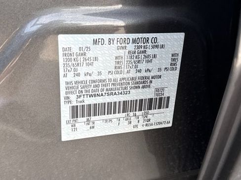 Used 2025 Ford Maverick Tremor AWD/4WD image 22