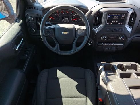 Used 2024 Chevrolet Silverado 1500 Custom image 11