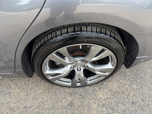 Used 2016 INFINITI Q70 L 3.7 image 31