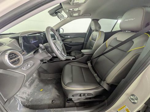 New 2026 Chevrolet Trax ACTIV w/ Driver Confidence Package image 15