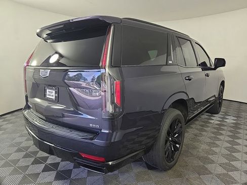 Used 2022 Cadillac Escalade Sport w/ Touring Package AWD/4WD image 5