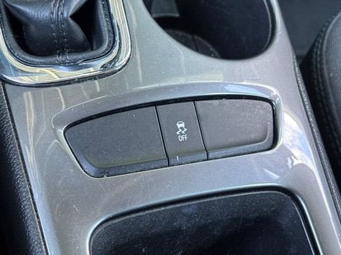 Used 2016 Chevrolet Cruze LT image 30