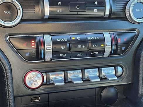 Certified 2020 Ford Mustang Premium image 24