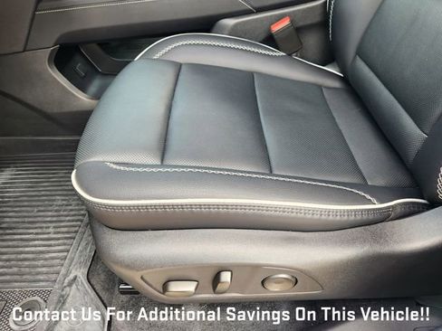 New 2026 GMC Acadia Denali w/ Super Cruise Package image 18