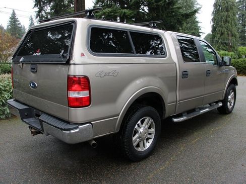 Used 2005 Ford F150 Lariat image 3
