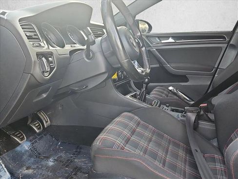 Used 2016 Volkswagen GTI S image 10
