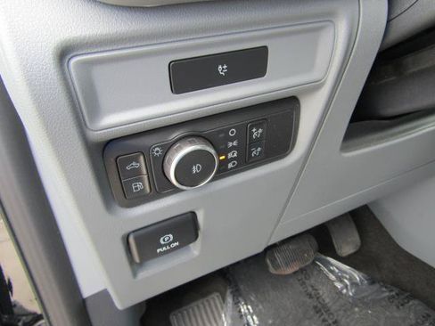 Certified 2022 Ford F150 XL w/ Equipment Group 101A High AWD/4WD image 17