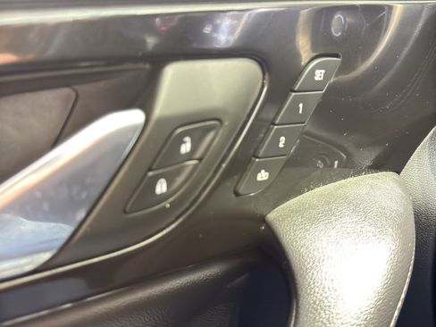 Used 2023 Chevrolet Blazer Premier w/ Enhanced Convenience Package AWD/4WD image 34