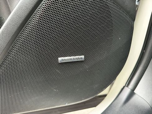 Used 2020 Subaru Forester Sport image 33