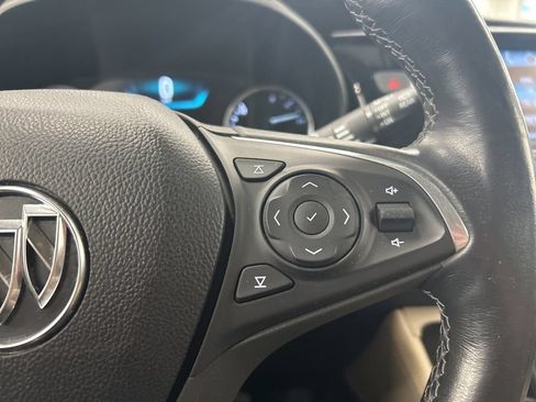 Used 2019 Buick Envision Premium AWD/4WD image 21